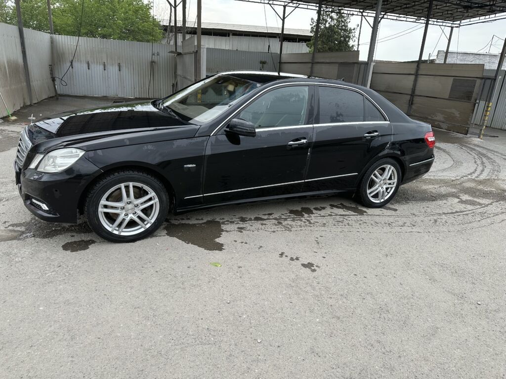 Mercedes-Benz E-Class: 2009 г., 3.5 л, Автомат, Бензин, Седан: фото 3
