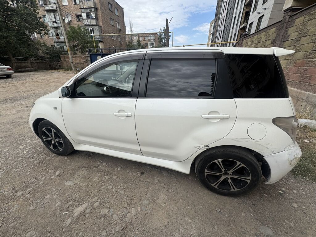 Toyota Ist: 2003 г., 1.5 л, Автомат, Бензин, Хэтчбэк: фото 4