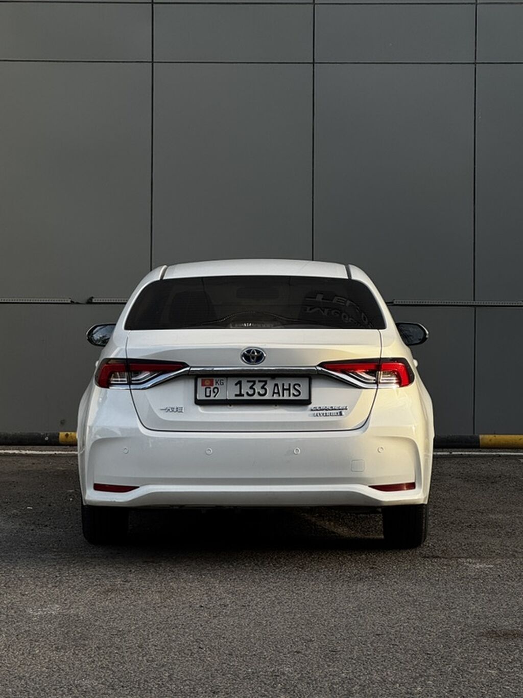 Toyota Corolla: 2022 г., 1.8 л, Гибрид, Седан: фото 7