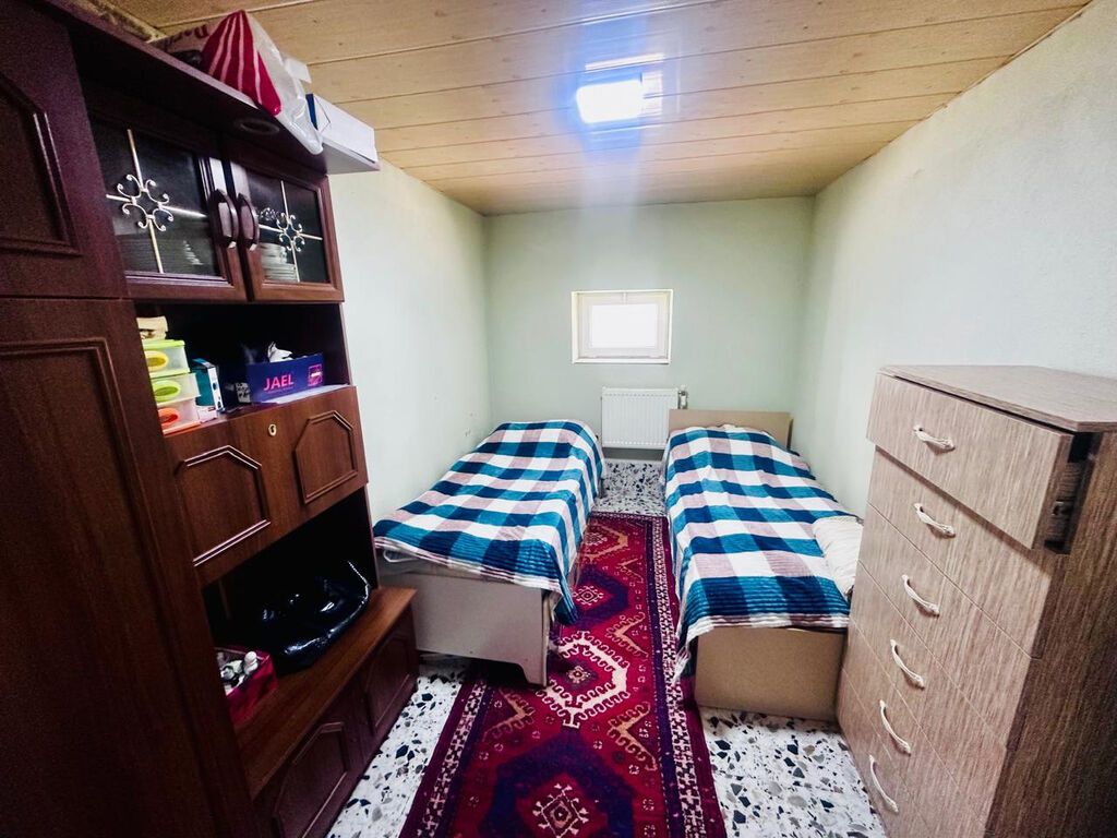8 otaq, 218 kv. m, Kredit yoxdur, Yeni təmirli