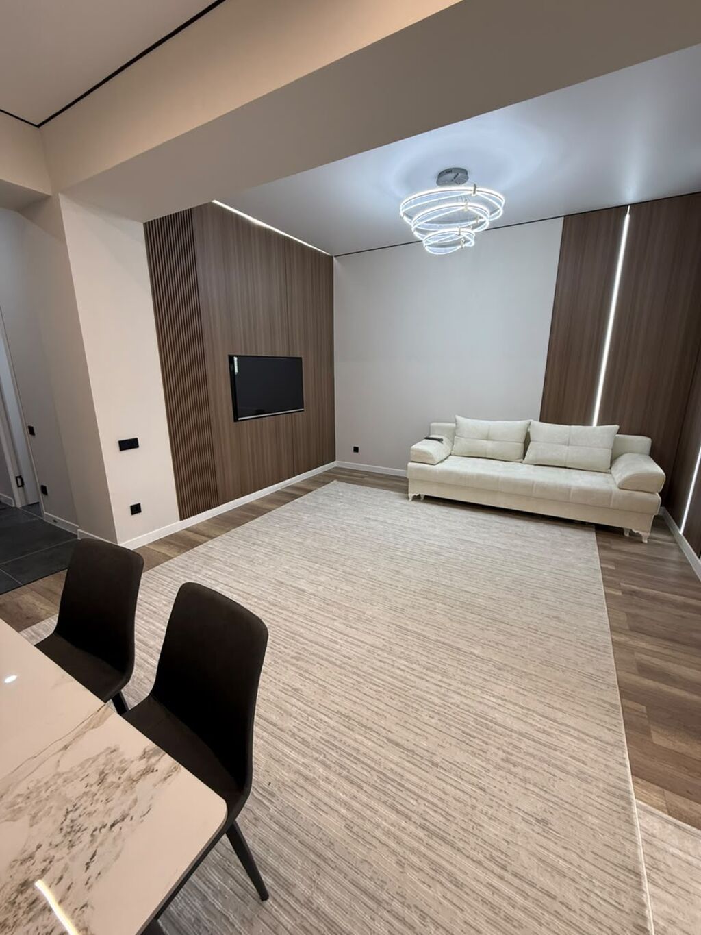 2 комнаты, 49 м², ул. Горького / Алматинка Элитка, 8 этаж, Дизайнерский ремонт: фото 4