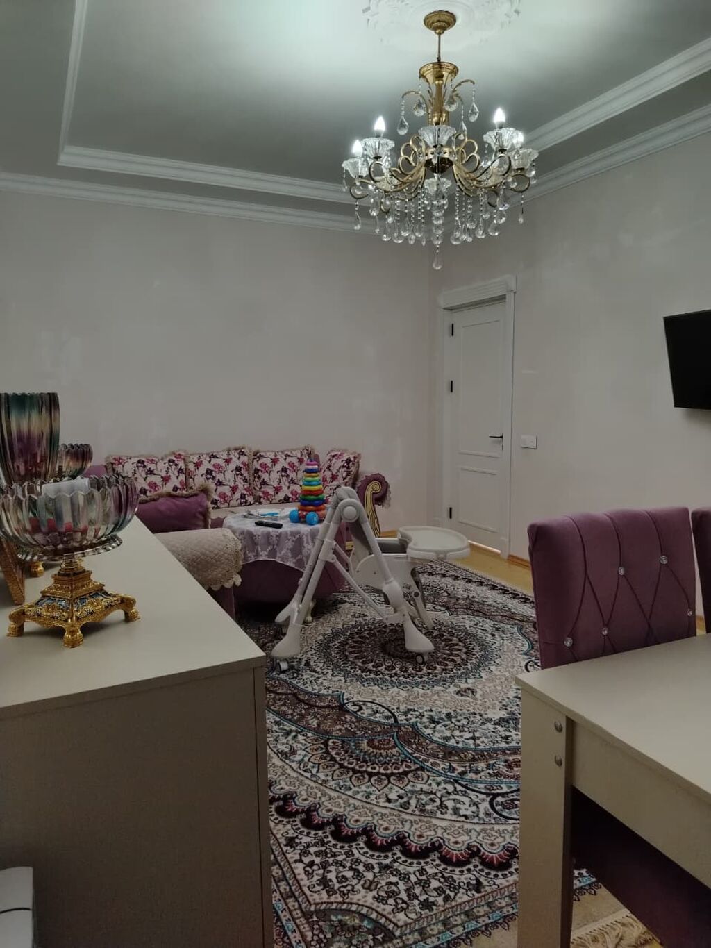 4 otaqlı, 130 kv. m, Yeni təmirli
