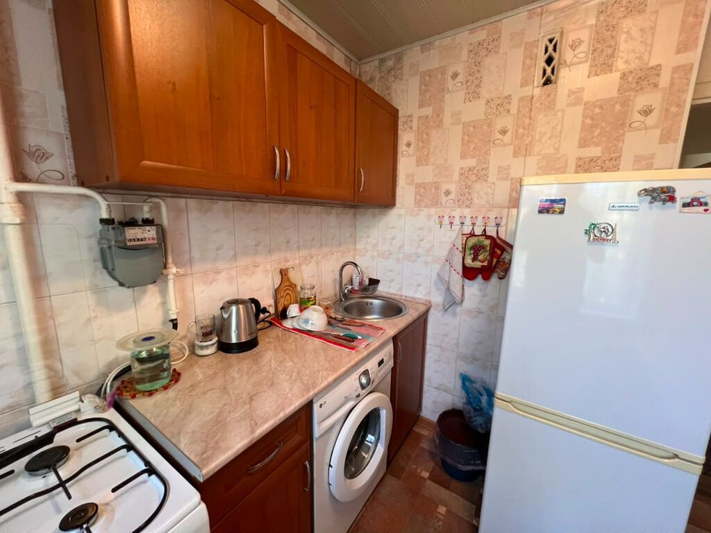 2 комнаты, 45 м², 9 мкр 104 серия, 2 этаж, Косметический ремонт: фото 2