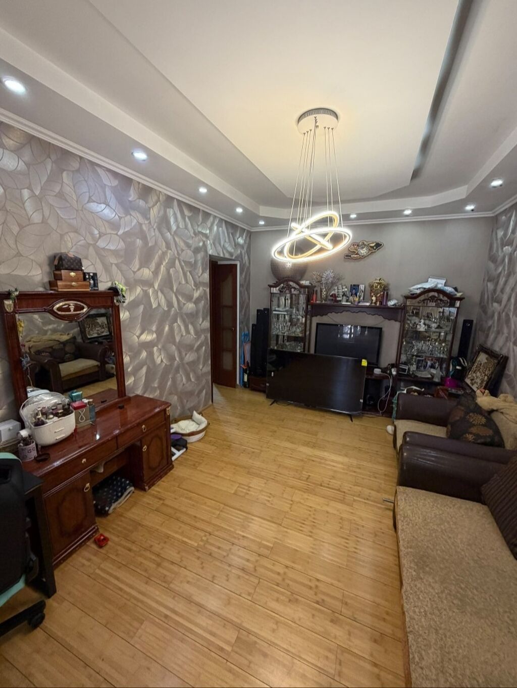 2 комнаты, 55 м², Филармония Сталинка, 3 этаж, Старый ремонт: фото 2