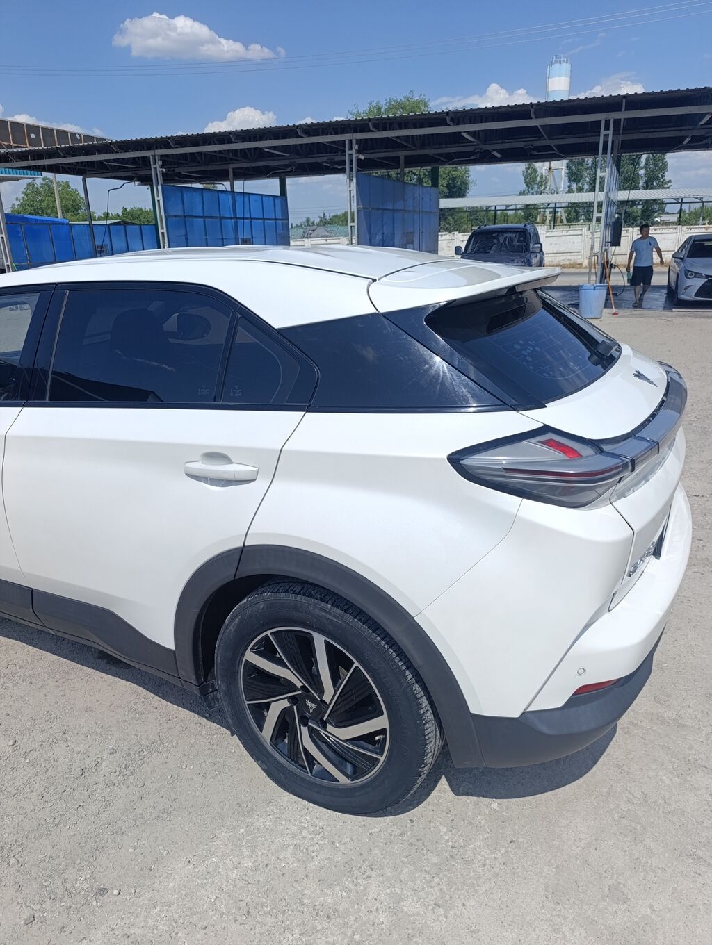 BYD Yuan Up: 2022 г., Электромобиль, Кроссовер: фото 3