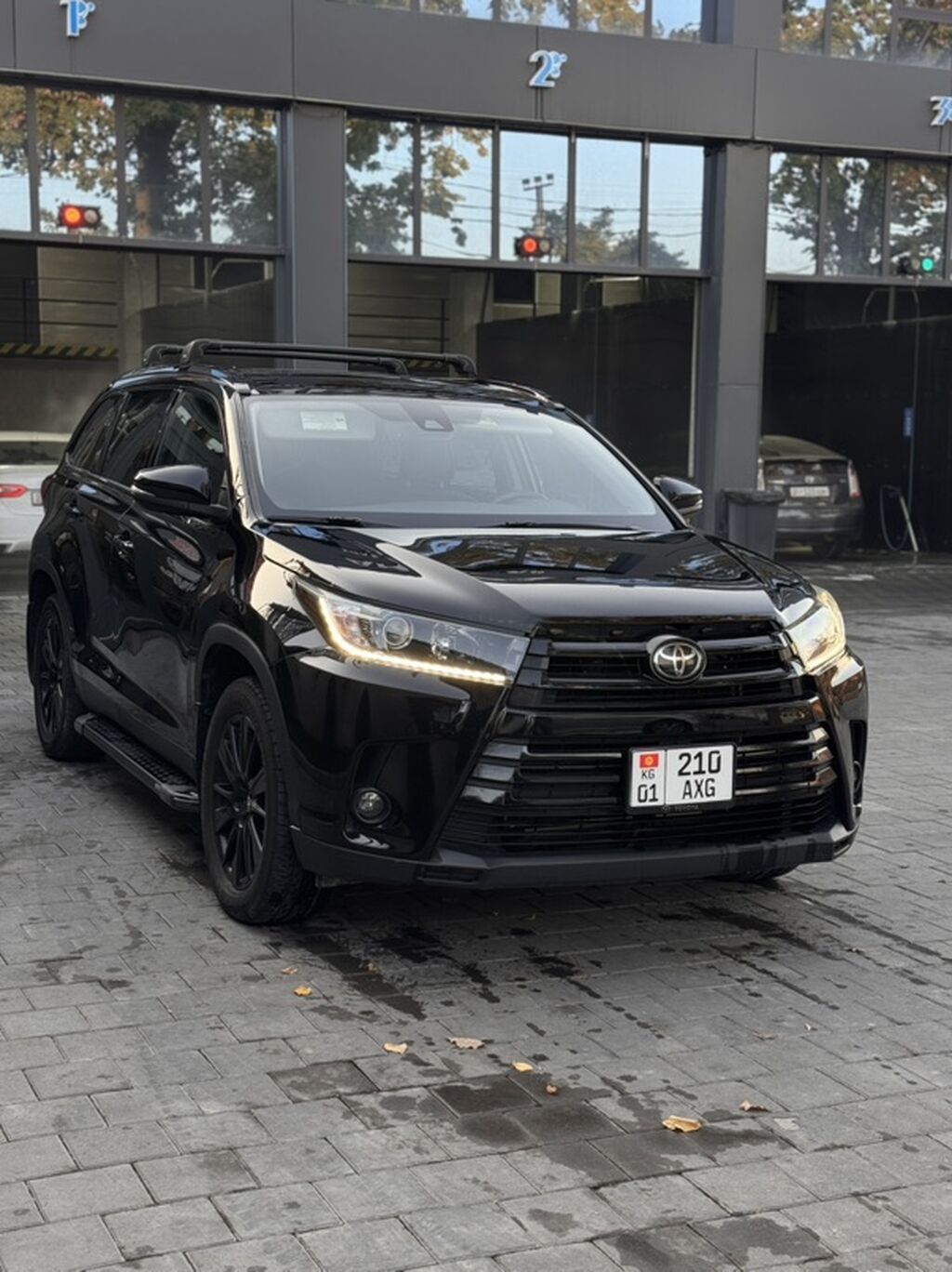 Toyota Highlander: 2019 г., 3.5 л, Автомат, Бензин, Кроссовер: фото 3