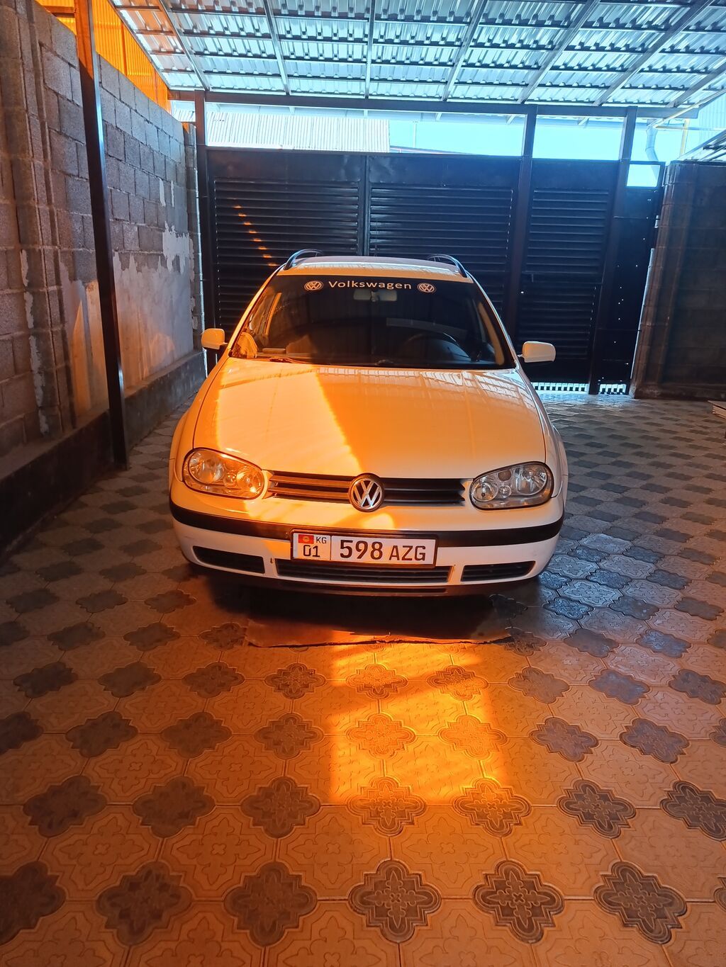 Volkswagen Passat Variant: 2000 г., Автомат, Бензин, Универсал: фото 6