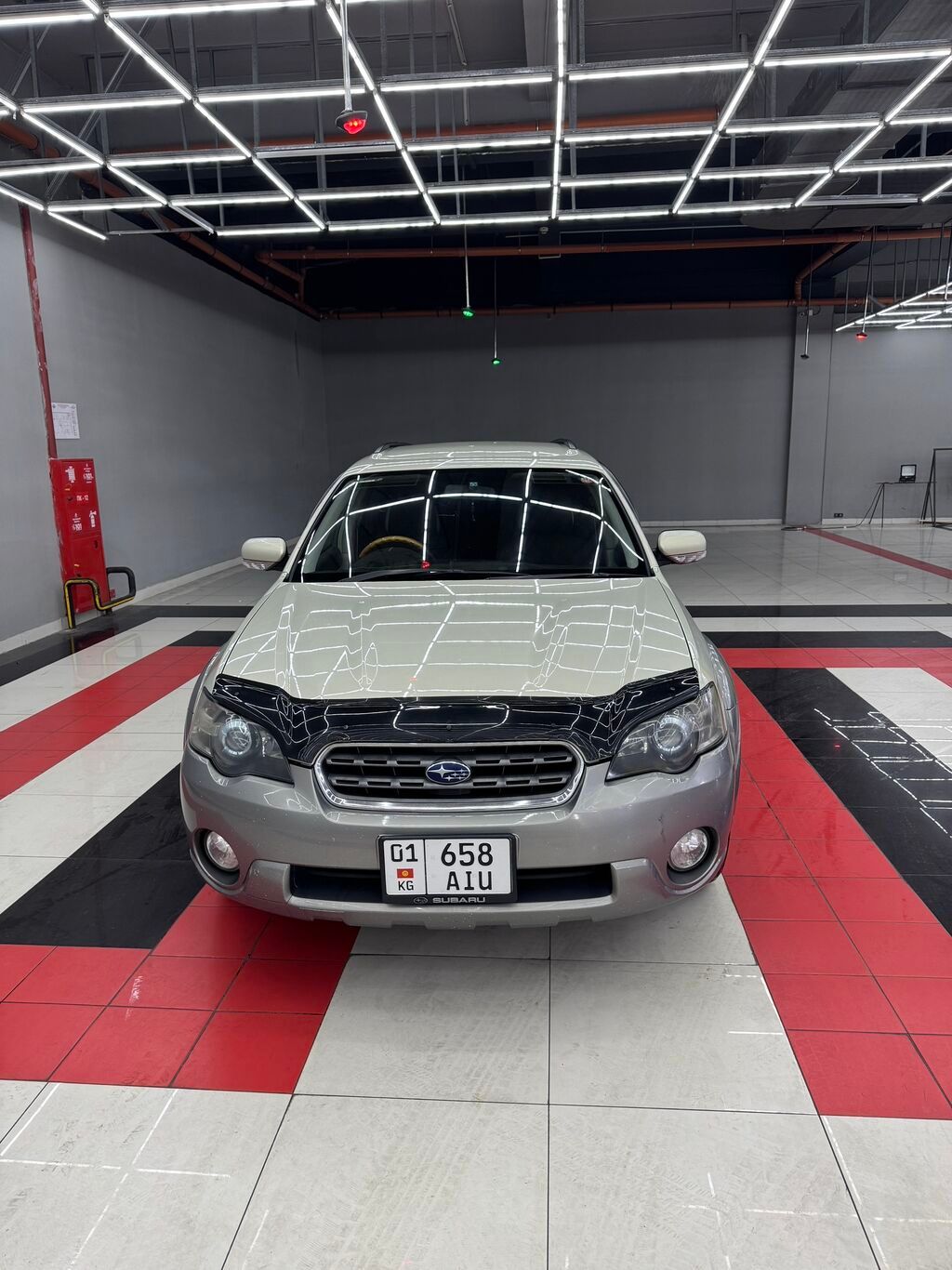 Subaru Outback: 2004 г., 3 л, Автомат, Бензин, Универсал: фото 4