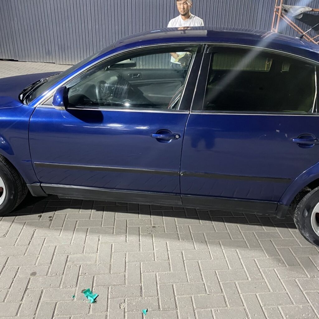 Volkswagen Passat: 2004 г., 2 л, Автомат, Бензин, Седан: фото 5