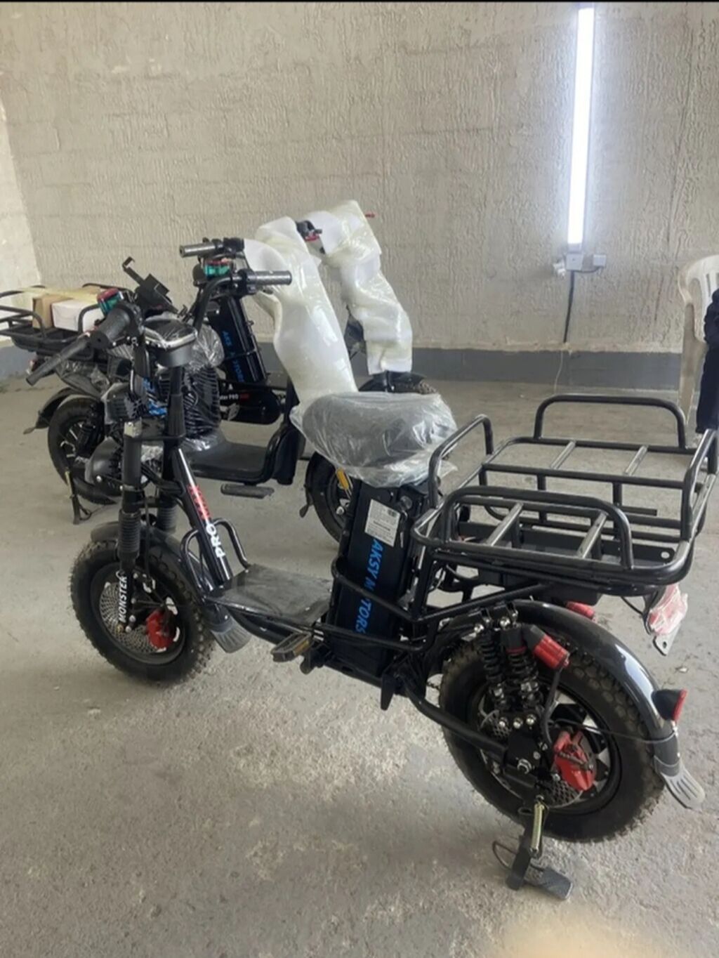 Почти новый Электровелосипед Aksy motors. Monstr Pro Max состояние: фото 2