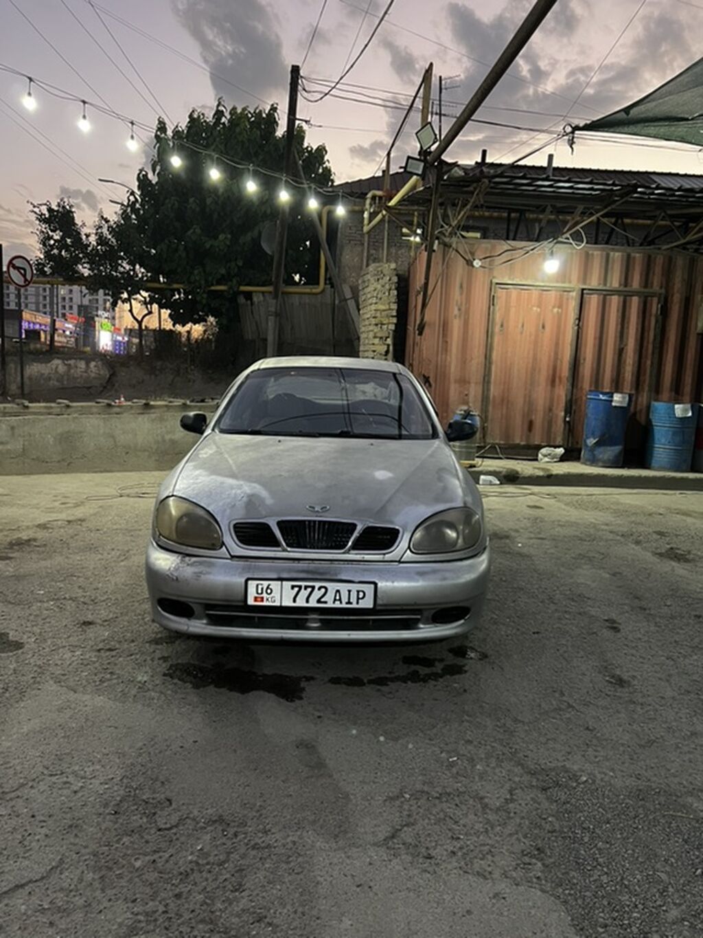 Daewoo Lanos: 1996 г., Механика, Бензин, Седан: фото 2