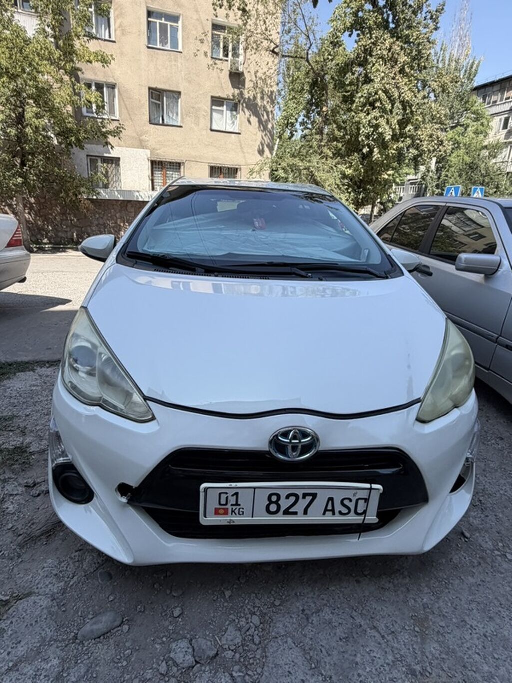 Toyota Aqua: 2016 г., 1.5 л, Вариатор, Гибрид, Хэтчбэк: фото 2