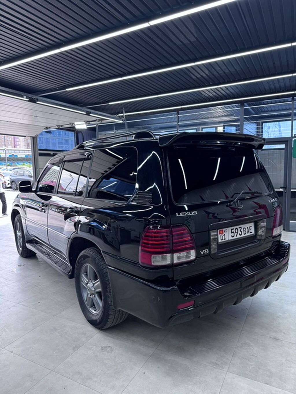 Lexus LX