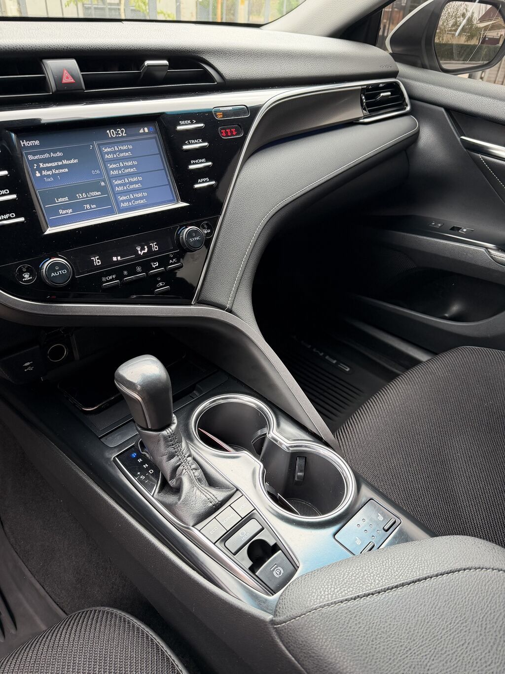 Toyota Camry: 2018 г., 2.5 л, Автомат, Бензин: фото 7