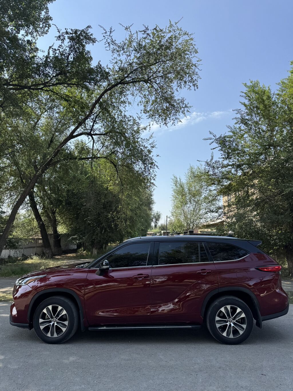 Toyota Highlander: 2021 г., 3.5 л, Автомат, Бензин, Внедорожник: фото 2