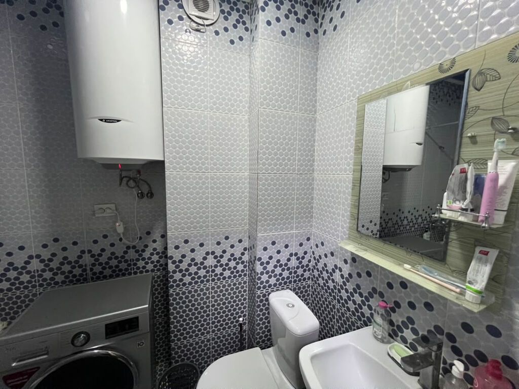 1 комната, 48 м², Южная Магистраль Элитка, 2 этаж, Евроремонт: фото 2