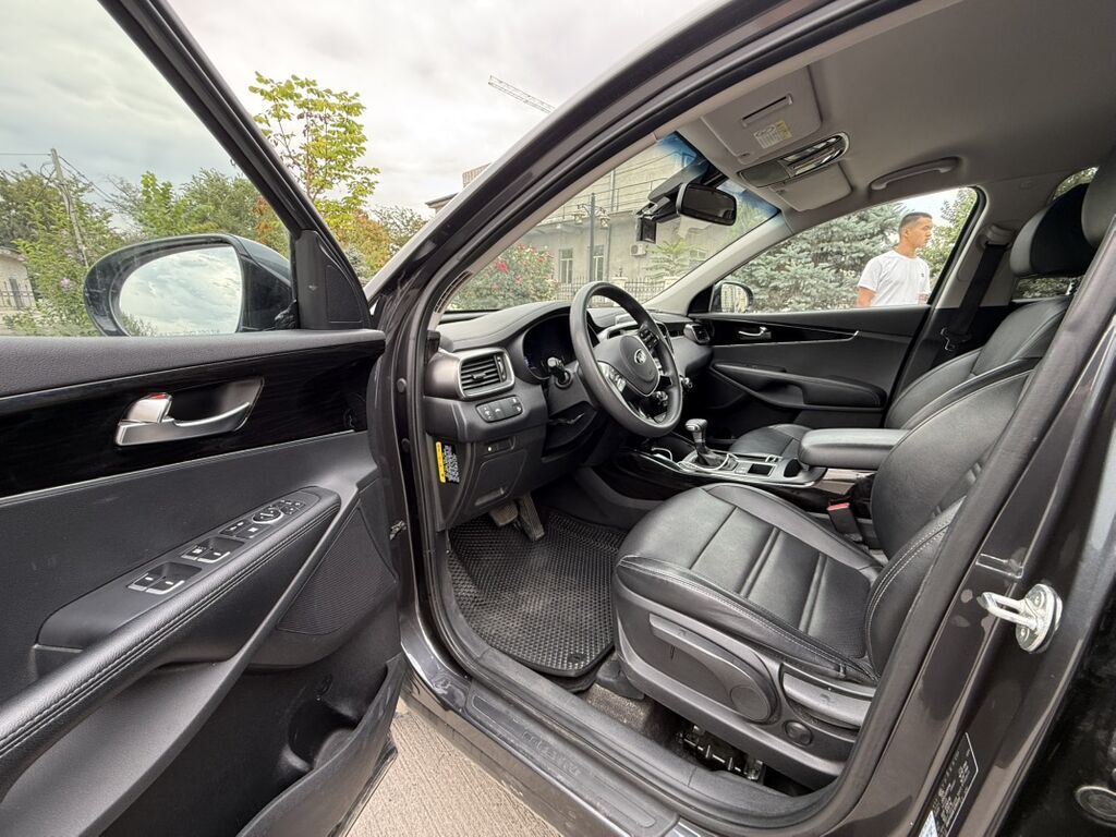 Kia Sorento: 2019 г., 2 л, Дизель, Кроссовер: фото 6