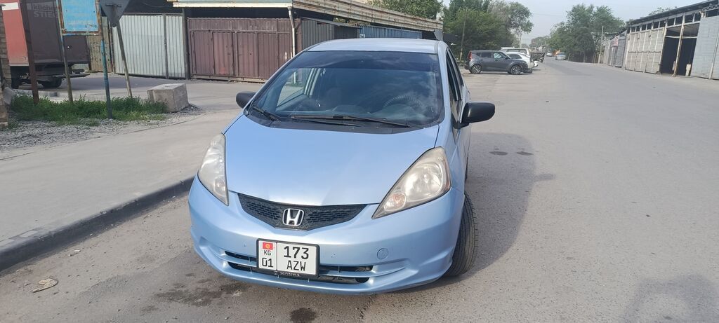 Honda Fit: 2008 г., 1.5 л, Вариатор, Бензин, Хэтчбэк: фото 4