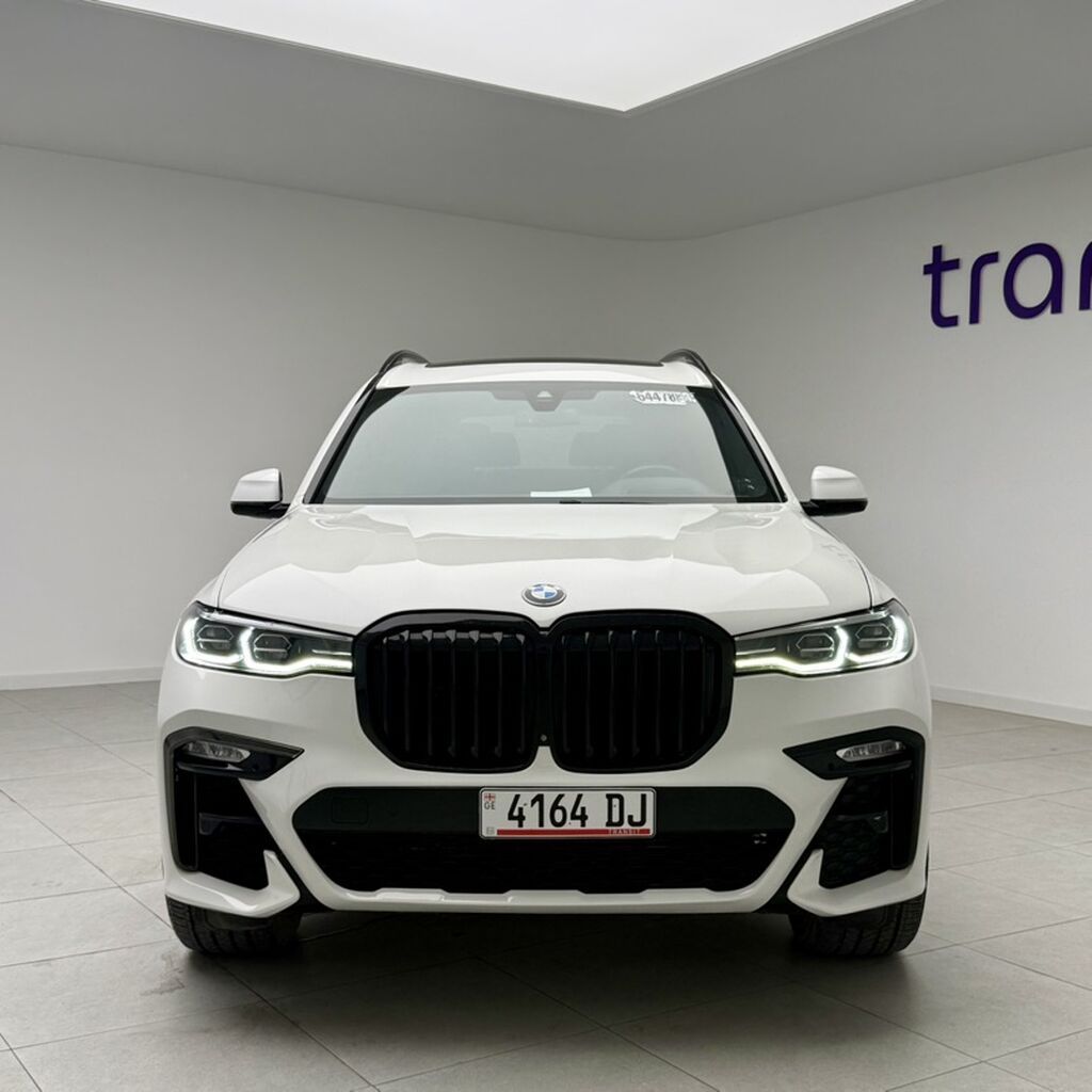 BMW X7: 2020 г., 3 л, Автомат, Бензин, Внедорожник: фото 3