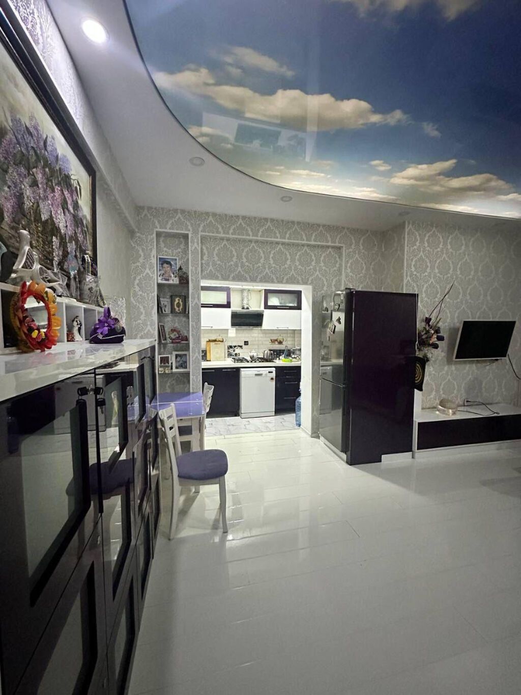 🏡 Nizami Mall binasında kirayə 📍 Ünvan: Nizami Mall Binası, Nizami