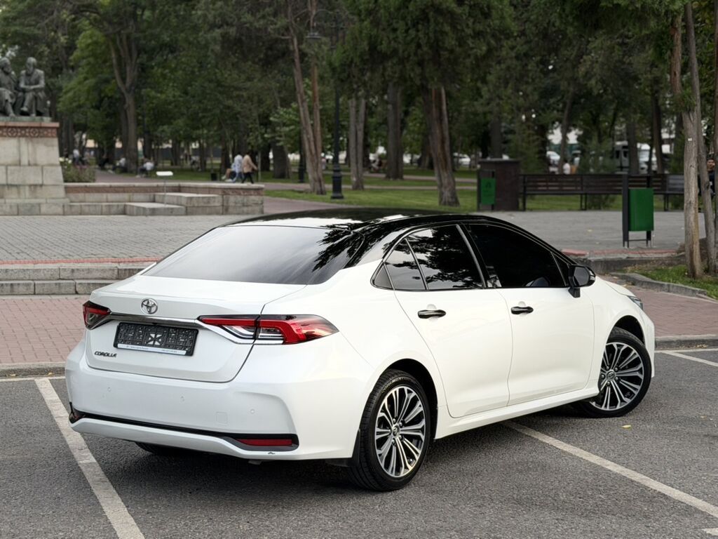 Toyota Corolla: 2019 г., 1.6 л, Автомат, Бензин, Седан: фото 5