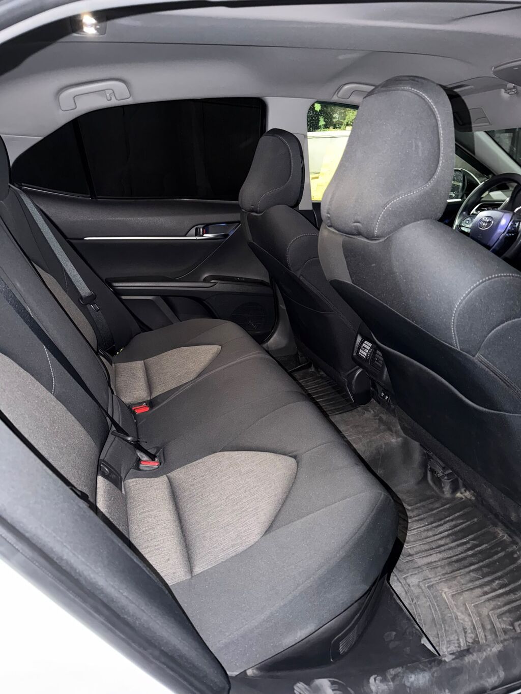 Toyota Camry: 2022 г., 2.5 л, Вариатор, Гибрид, Седан: фото 7