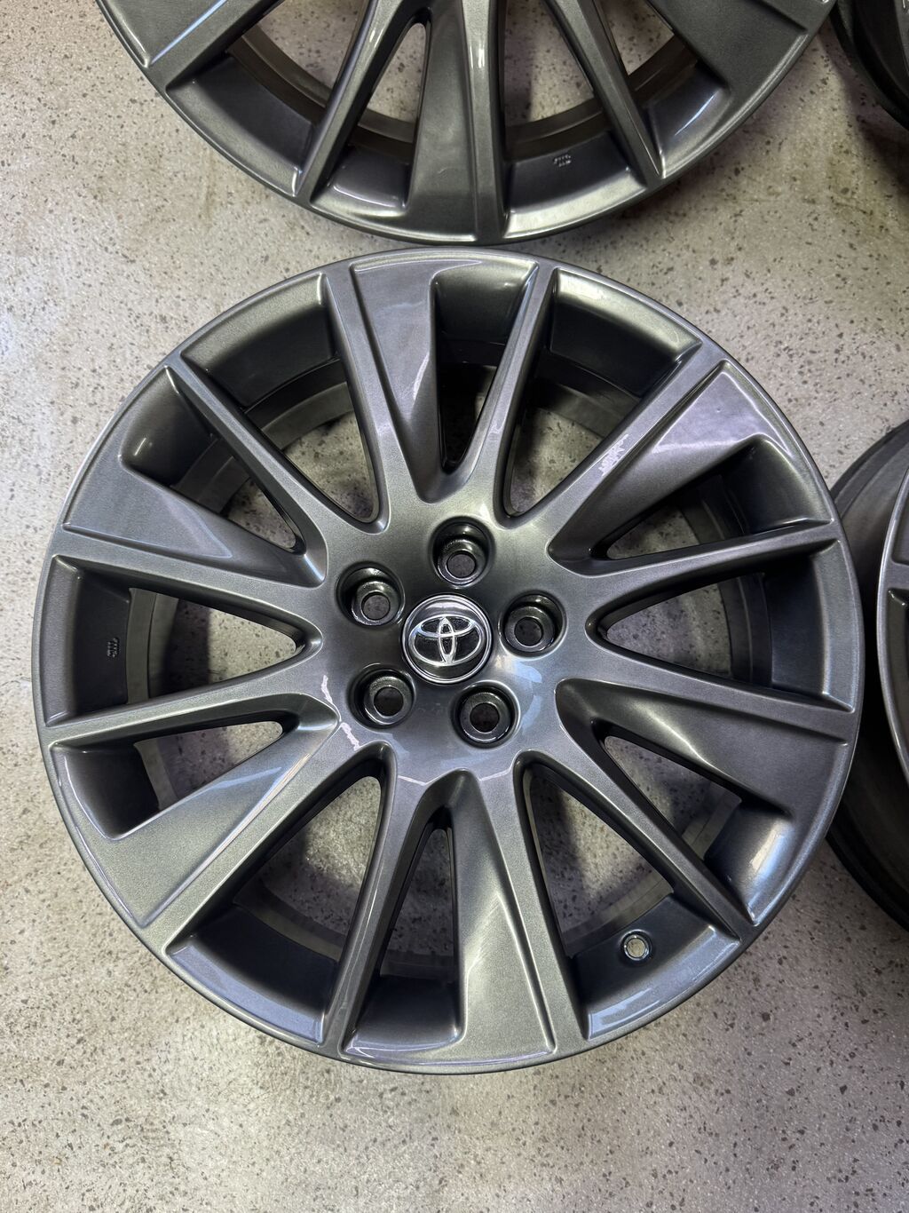 Литые Диски R 19 Toyota, Комплект, отверстий - 5, Б/у: фото 7