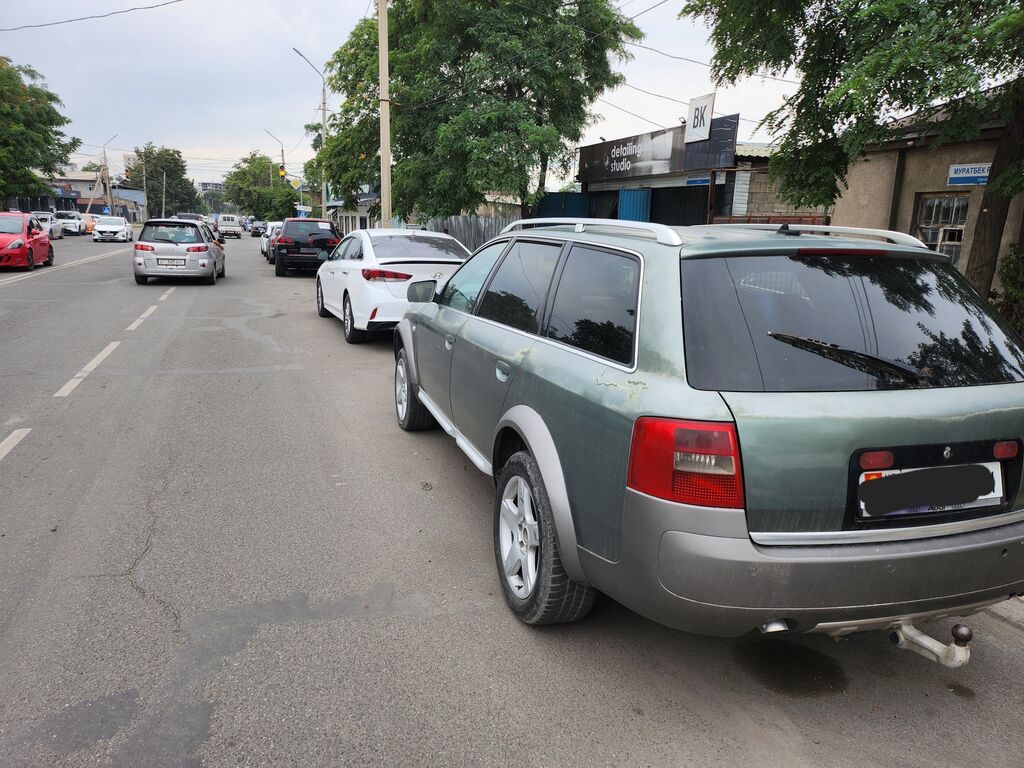 Audi A6 allroad: 2002 г., 2.5 л, Механика, Дизель, Универсал: фото 3