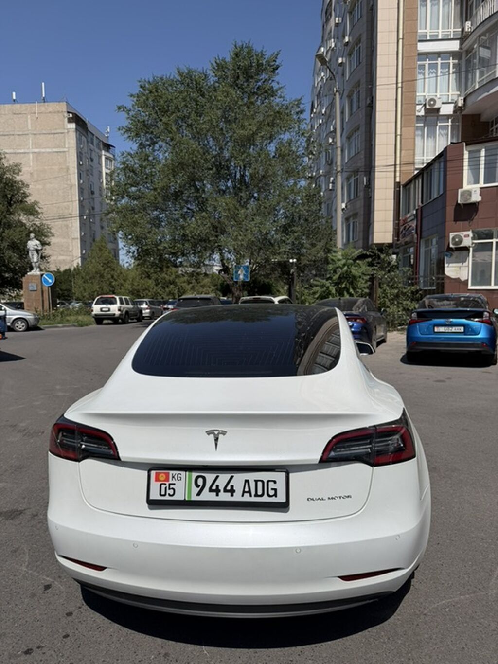 Tesla Model 3: 2020 г., Электромобиль, Лифтбек: фото 3