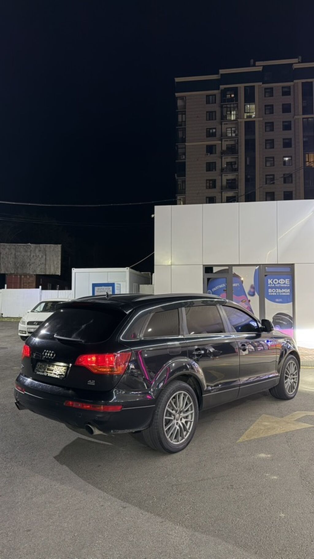 Audi Q7: 2006 г., 4.2 л, Автомат, Бензин, Кроссовер: фото 5