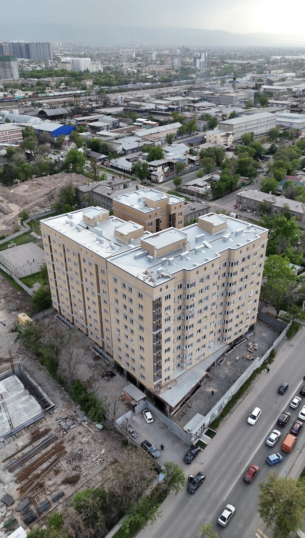 1 комната, 46 м², Шлагбаум Элитка, 3 этаж, ПСО (под самоотделку): фото 1