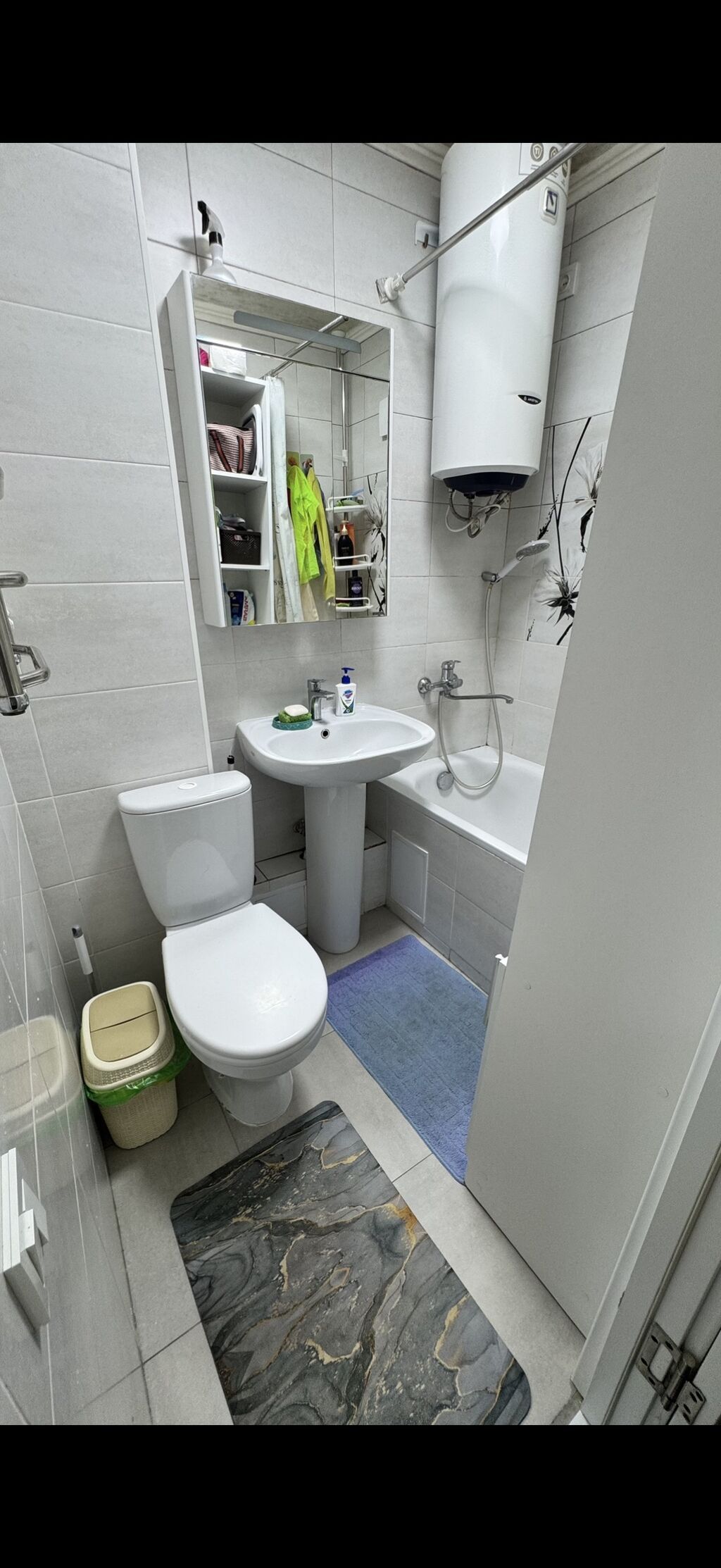Продам 3-комн. квартиру, 59 м², 7 мкр, 2 этаж: фото 2