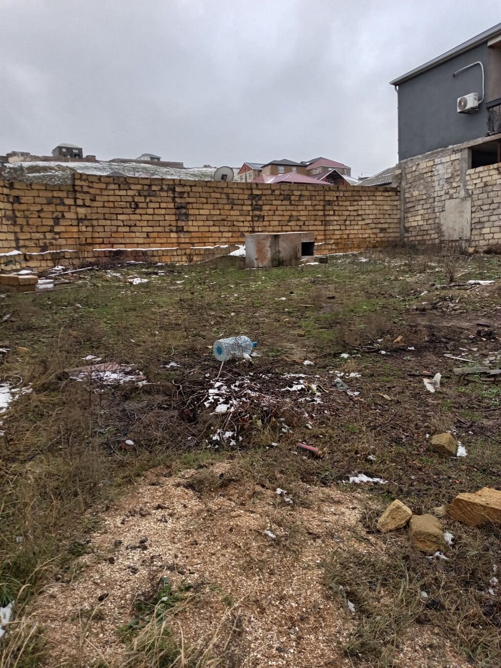 5 otaqlı, 180 kv. m, Kredit yoxdur, Təmirsiz