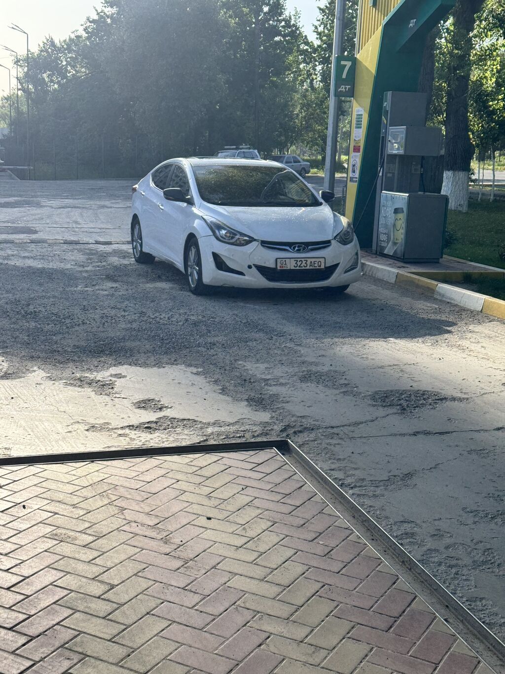 Hyundai Avante: 2015 г., 1.6 л, Автомат, Дизель, Седан: фото 5