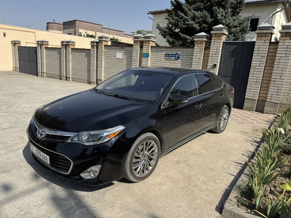 Toyota Avalon: 2013 г., 2.5 л, Вариатор, Гибрид, Седан: фото 3