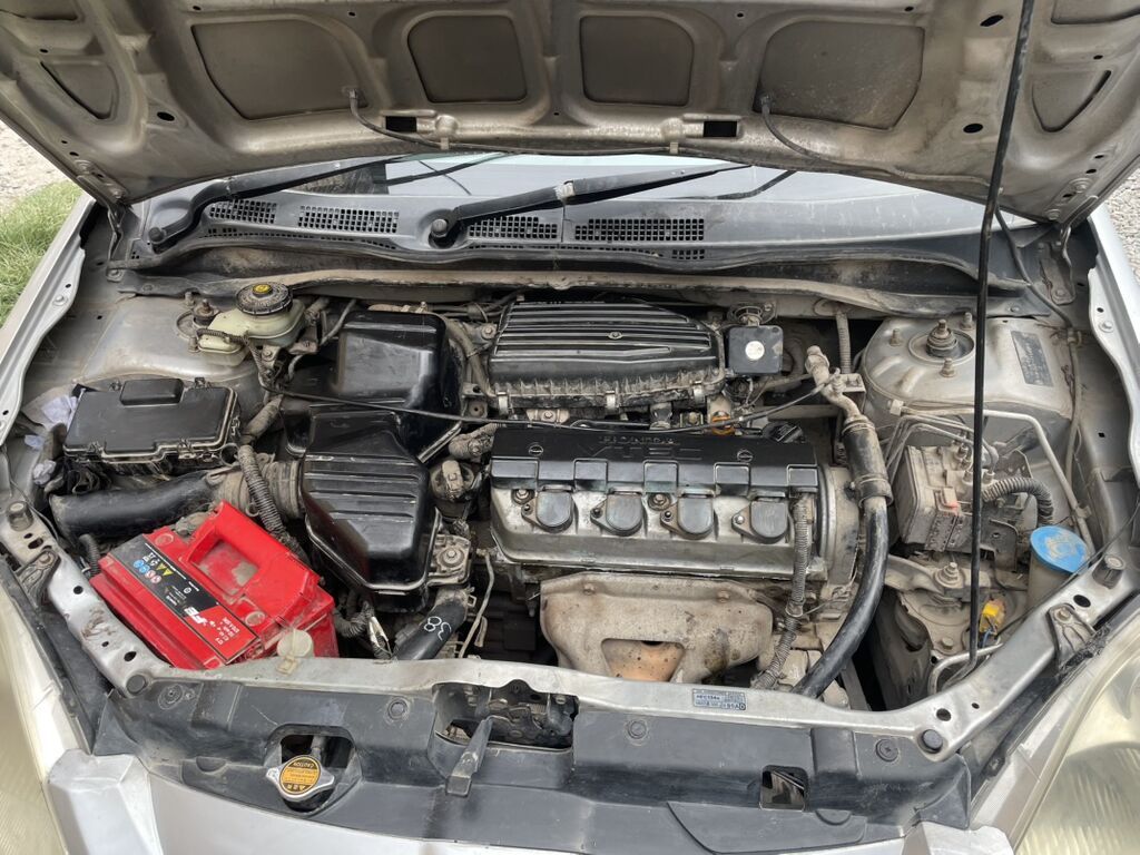 Honda Civic: 2002 г., 1.5 л, Вариатор, Бензин, Хэтчбэк: фото 7