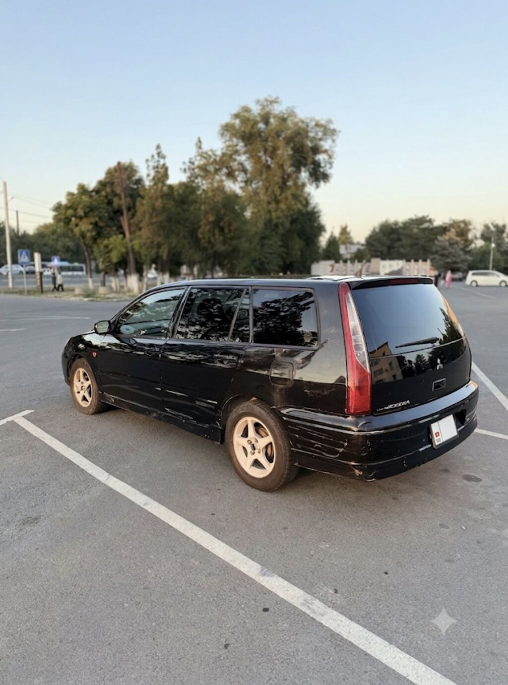 Mitsubishi Lancer: 2001 г., 1.8 л, Вариатор, Бензин, Универсал: фото 3