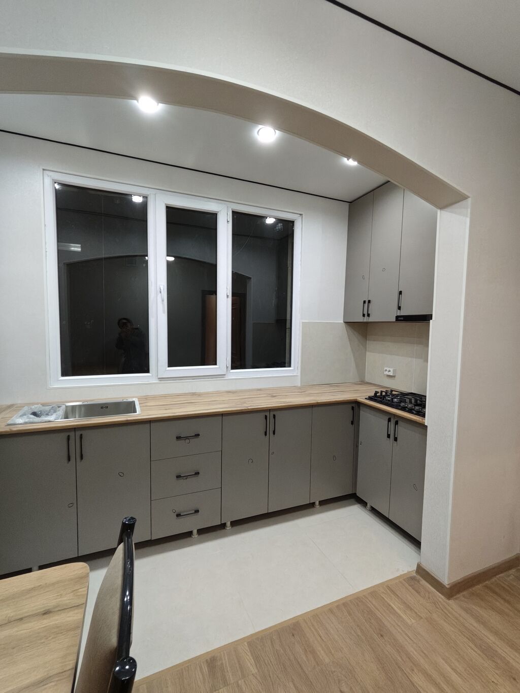 2 комнаты, 45 м², Тунгуч мкр 106 серия улучшенная, 9 этаж, Дизайнерский ремонт: фото 2