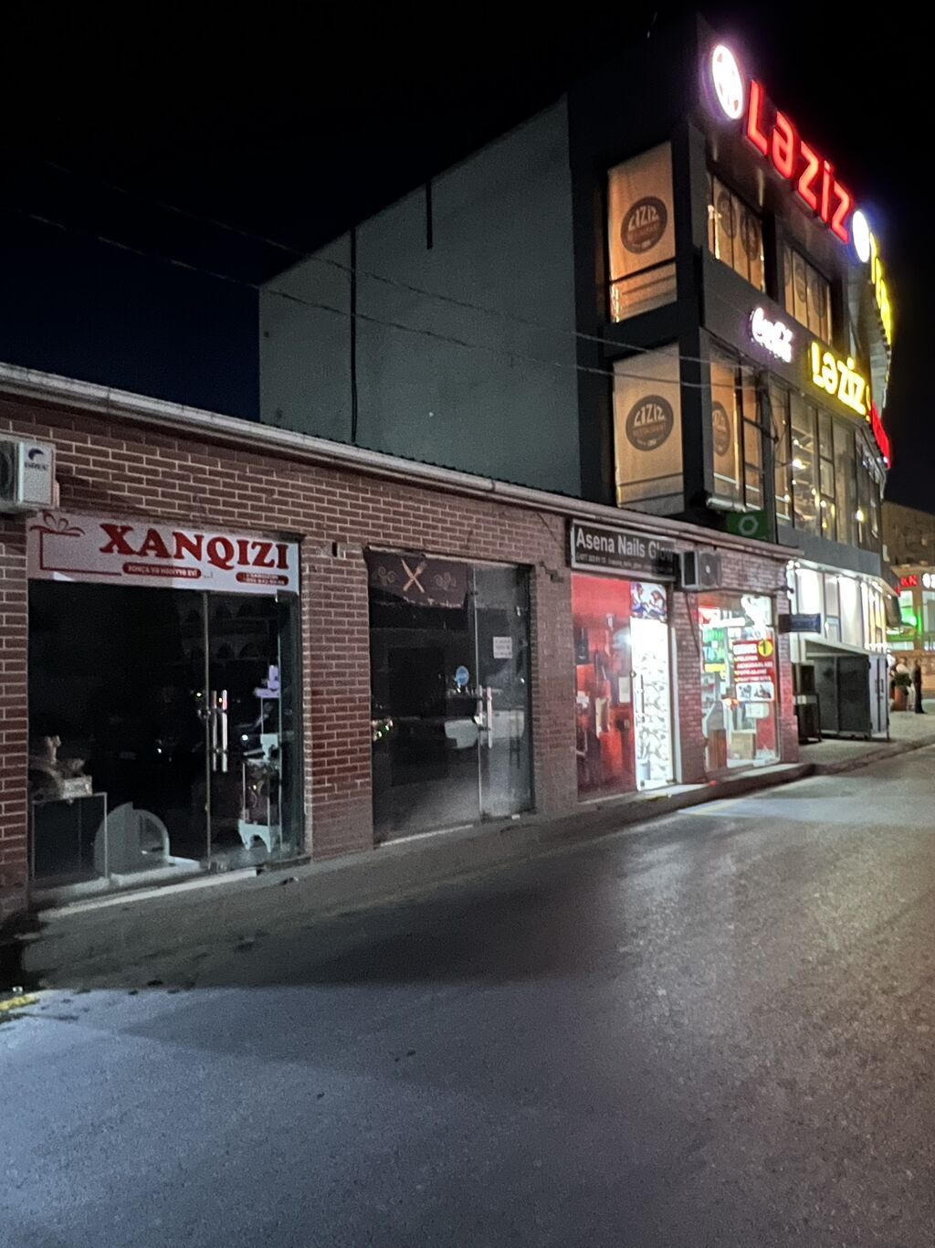 Xirdalan kollecle uzbeuz. 4 yolda gedis gelisli yerdedi lezzet
