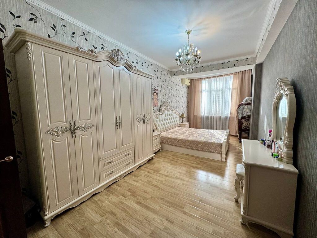 3 комнаты, 138 м², Элитка, 5 этаж: фото 4