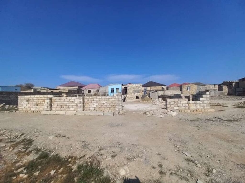 6 otaqlı, 145 kv. m, Kredit var, Təmirsiz