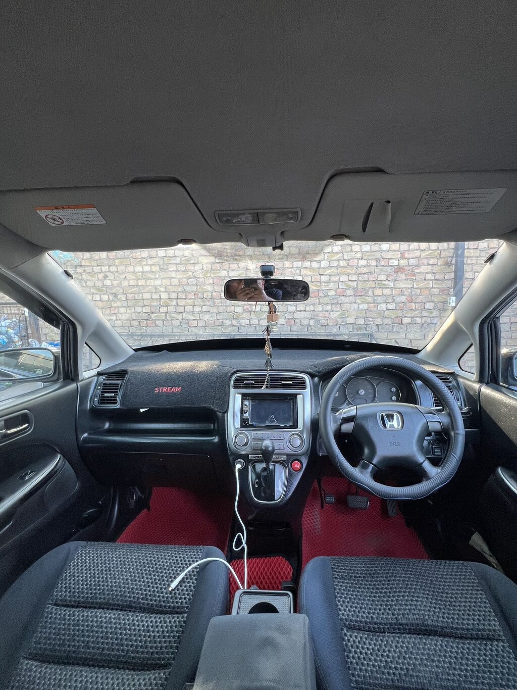 Honda Stream: 2004 г., 1.7 л, Автомат, Бензин: фото 4