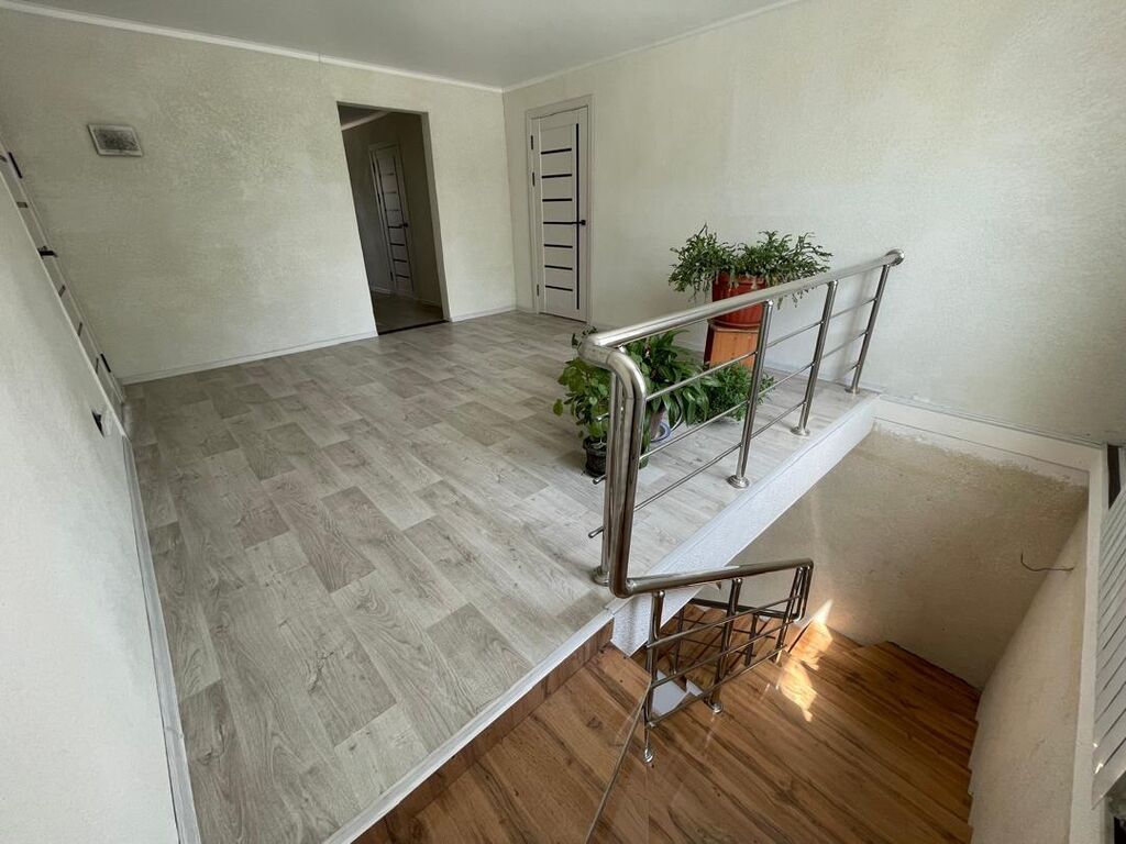 280 м², 6 комнат и более, парк Фучика: фото 5