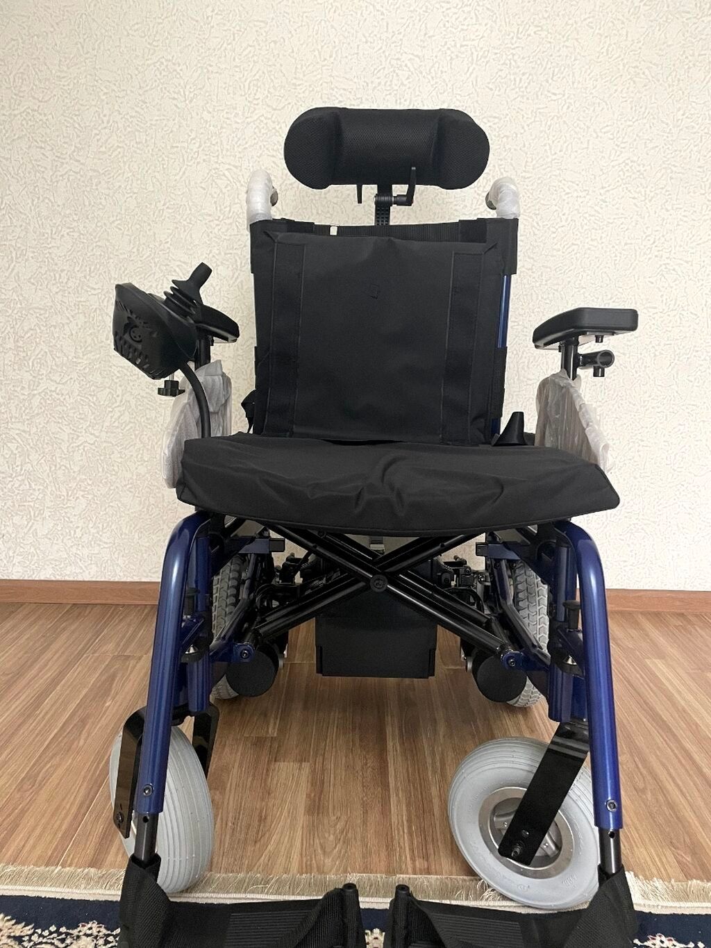 Новая инвалидная коляска. На пульте управления. | 100000 KGS ...