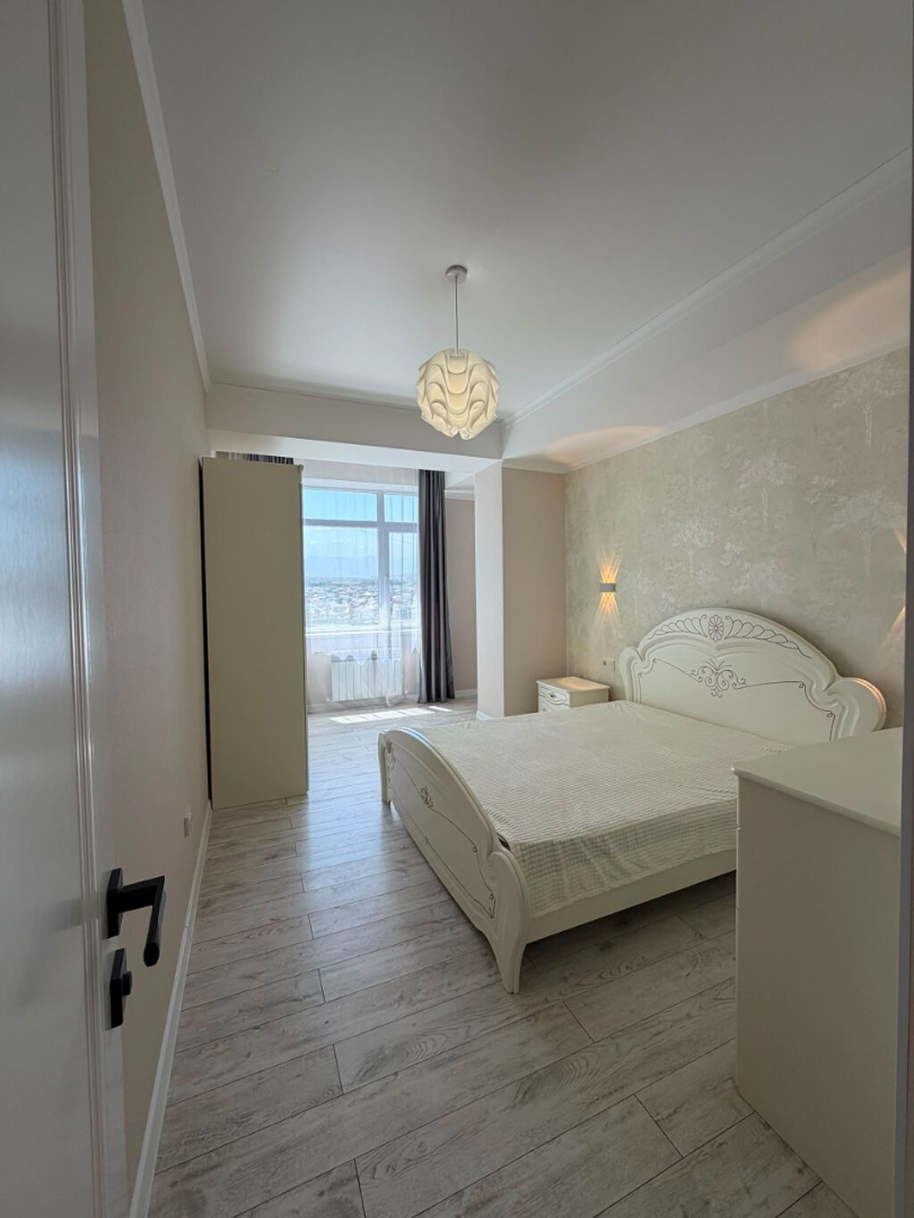 3 комнаты, 84 м², Тунгуч мкр Элитка, 12 этаж, Евроремонт: фото 3