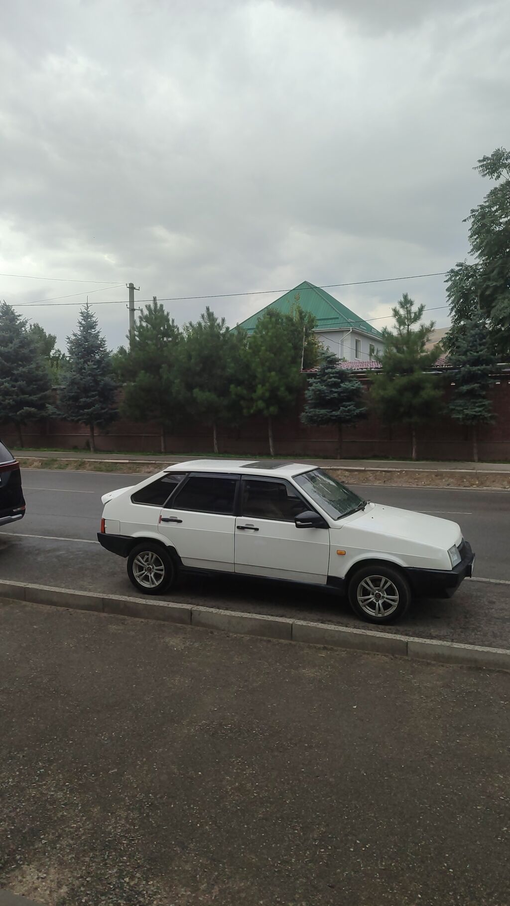 ВАЗ (ЛАДА) 2109: 1992 г., 1.5 л, Механика, Бензин, Хэтчбэк: фото 5