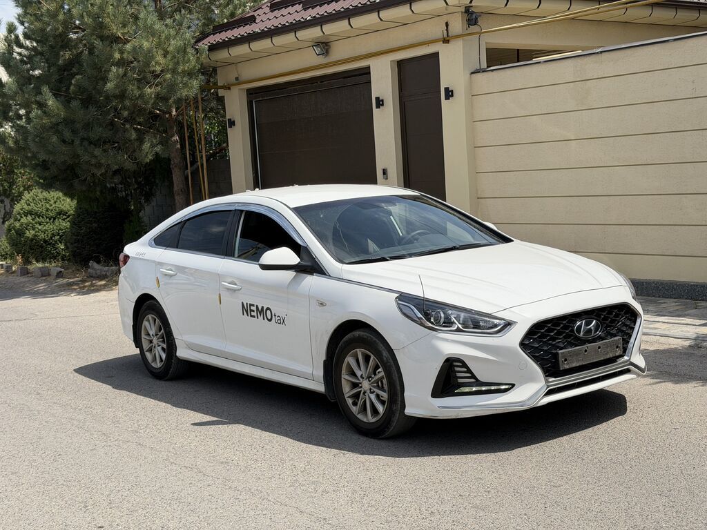 Hyundai Sonata: 2021 г., 2 л, Газ, Седан: фото 8