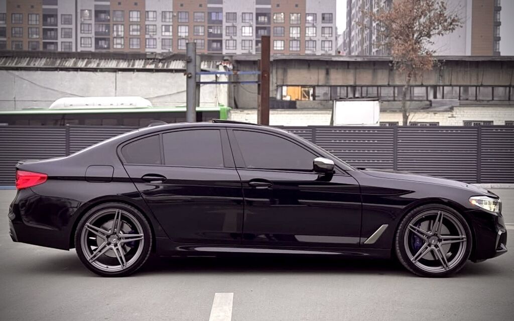 BMW 5 series: 2019 г., 4.4 л, Автомат, Бензин, Седан: фото 4