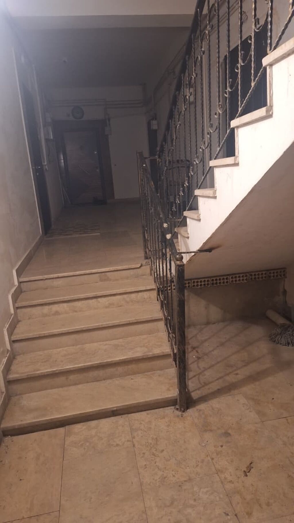 Bakıxanov qəs., 3 otaqlı, Yeni tikili, m. Koroğlu, 70 kv. m