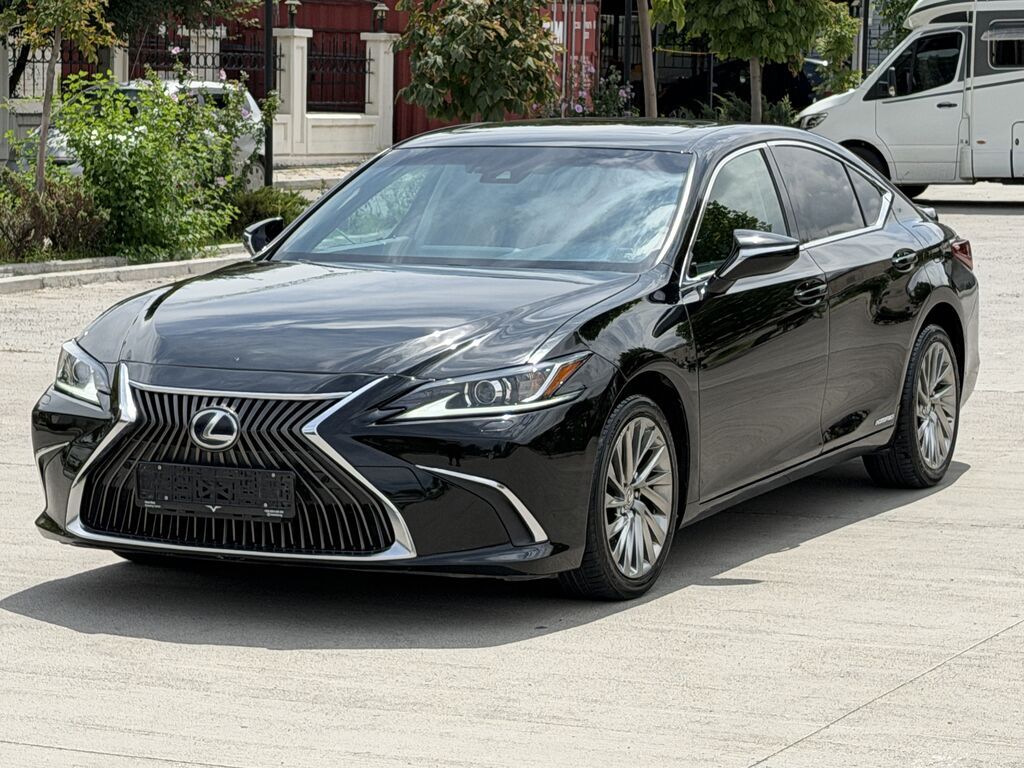 Lexus ES: 2020 г., Автомат, Гибрид: фото 3